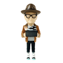 Load image into Gallery viewer, SHOE DESIGNER TINKER HATFIELD FIGURINE AUTHORS SERIES