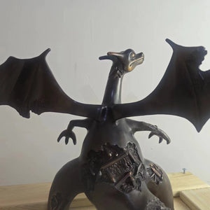 ERODED BRONZE CHARIZARD RELIC